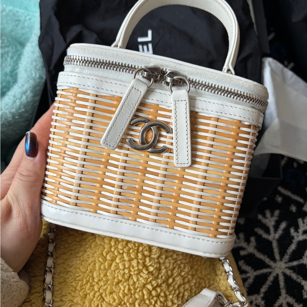 Chanel Rattan Vanity Case Small Handbag